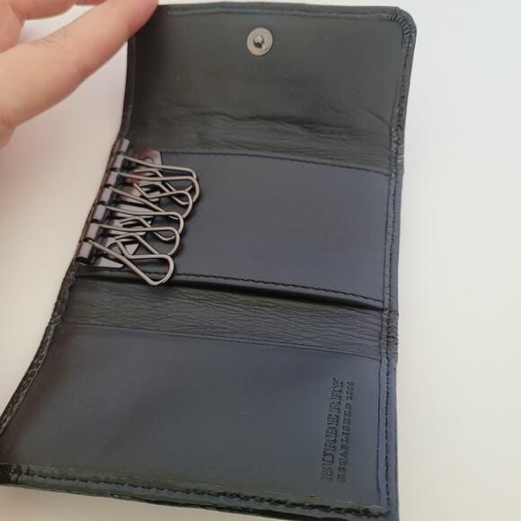 Burrbery Key Hooks Holder Case Wallet Logo Black Gray Check Trifold Designer - Picture 3 of 9